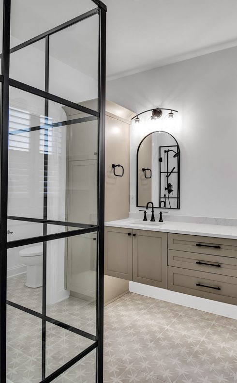 Monaco Primary Bath